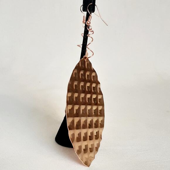 Jumbo Dangle Drop Earrings Textured Metallic To Neon Orange Ombre Plates Pierced - Picture 5 of 7